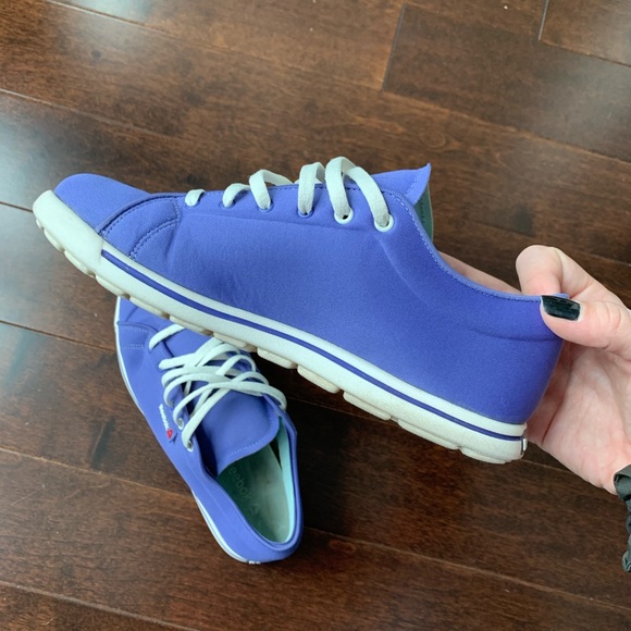 Cutest Reeboks💜 - Picture 3 of 5
